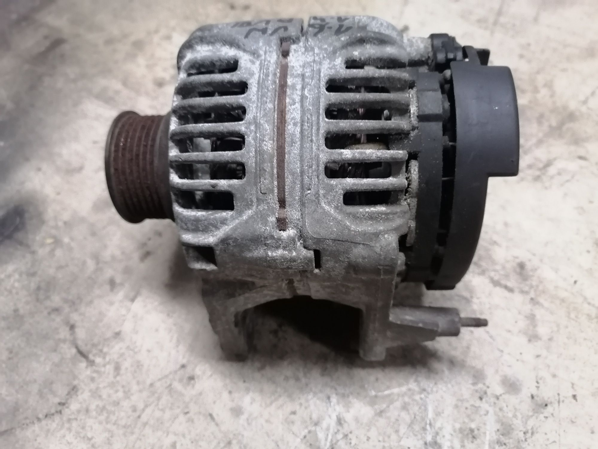 Alternator Bosch 90A VW Audi