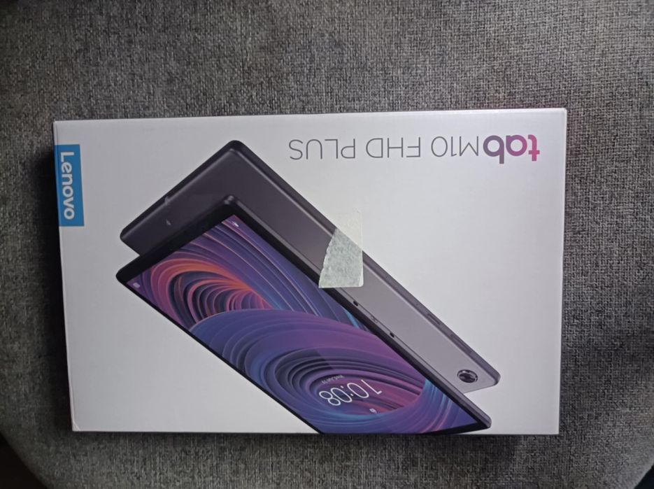 Tablet Lenovo TAB M10 FHD Plus + etui