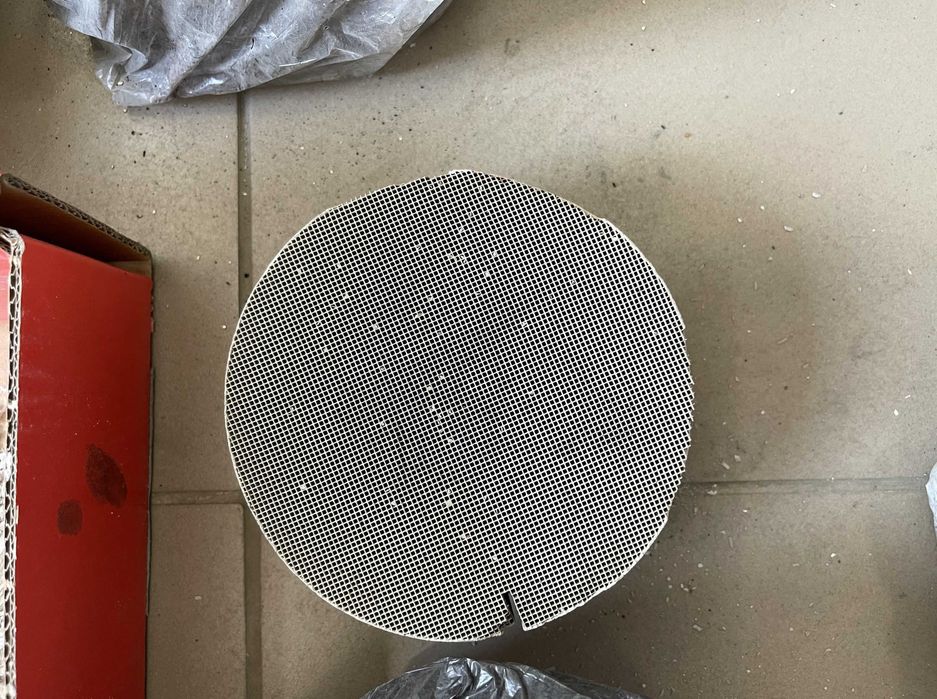 Скупка - Продати каталізатор куплю, здати сажевий фільтр, катализатор