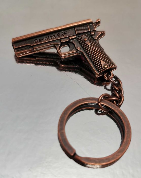 Brelok bez wzoru metal Adar Beretta 92F