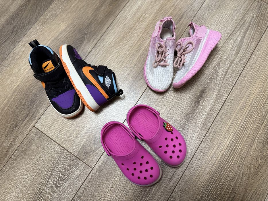 Кросівки 28р холодна осінь/весна