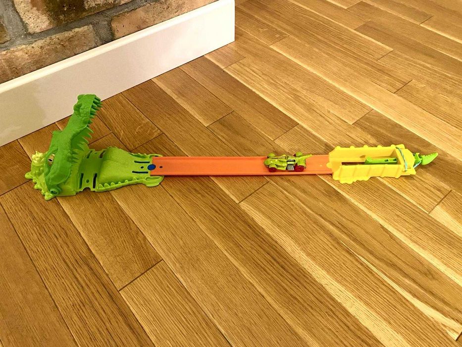 Tor Hot Wheels Krokodyl