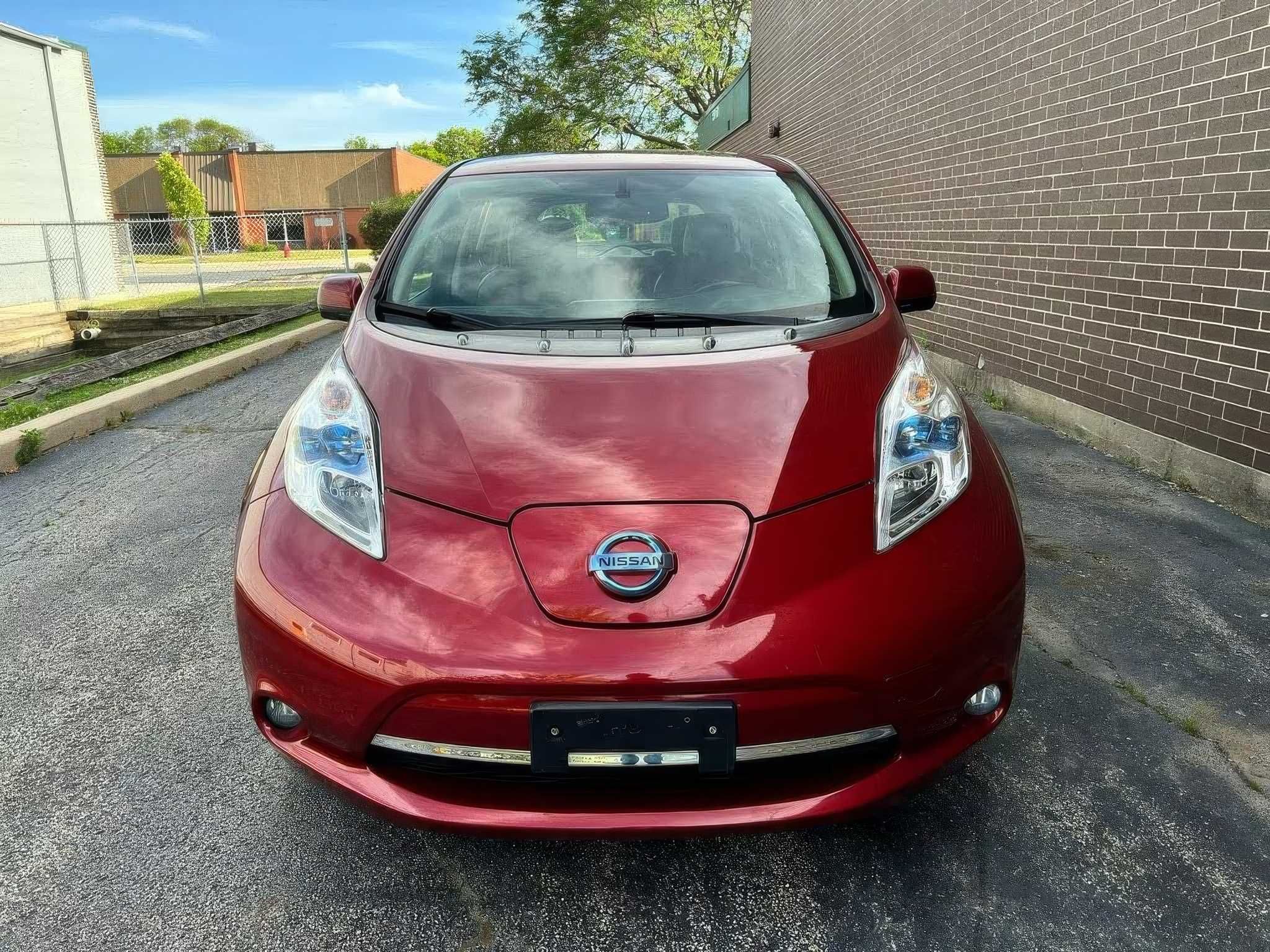 2015 Nissan LEAF SL