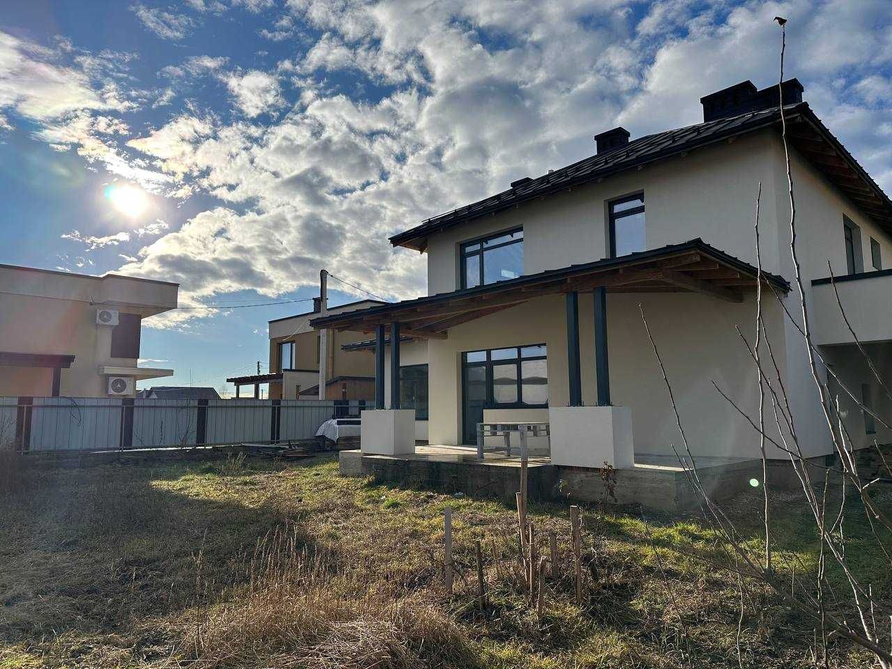 Продаж будинку готового до ремонту в чудовій локації села Вовчинець