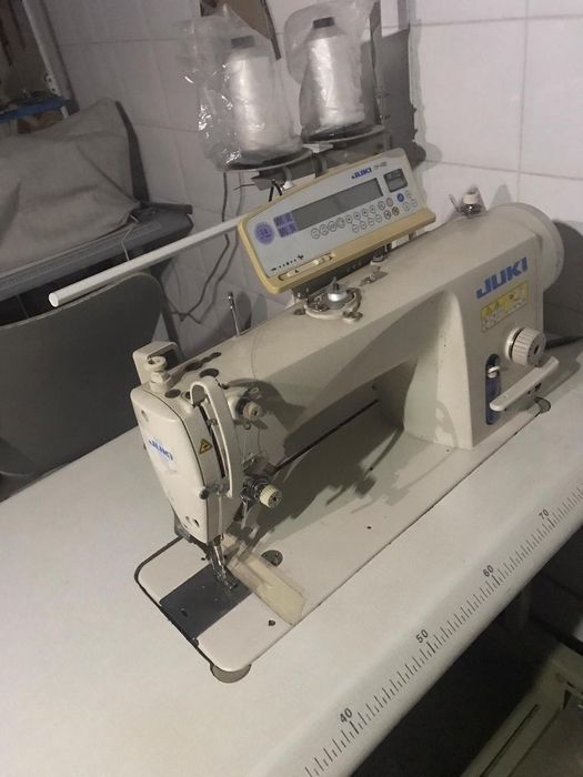 Maquina de costura ponto corrido juki