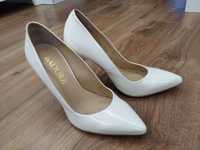 Białe szpilki Badura/buty ślubne