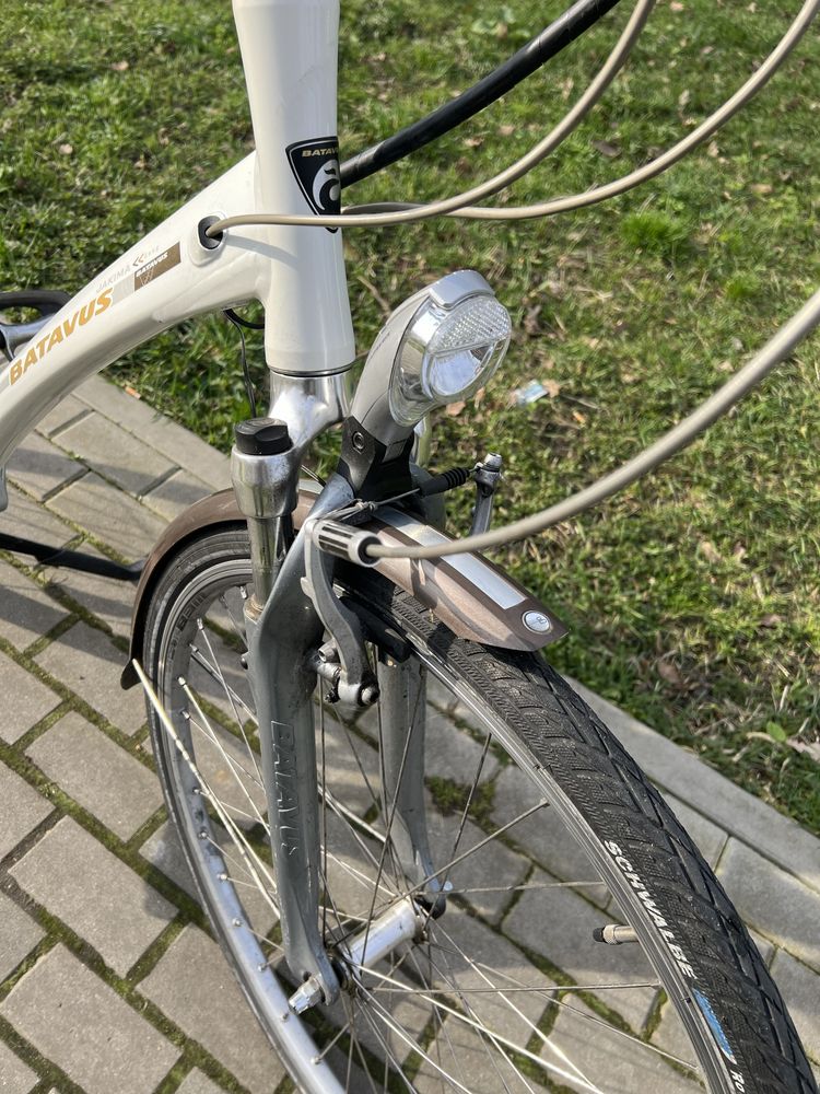 Holenderski rower elektryczny BATAVUS JAKIMA ION /B