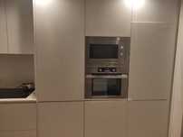 Conjunto forno e microondas TEKA em cinza