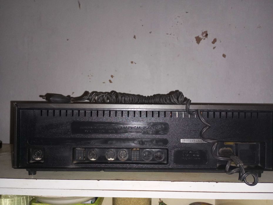 Магнитофон МАЯК м-240-с-1 .