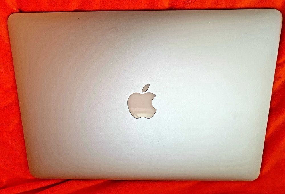 Apple MacBook Air