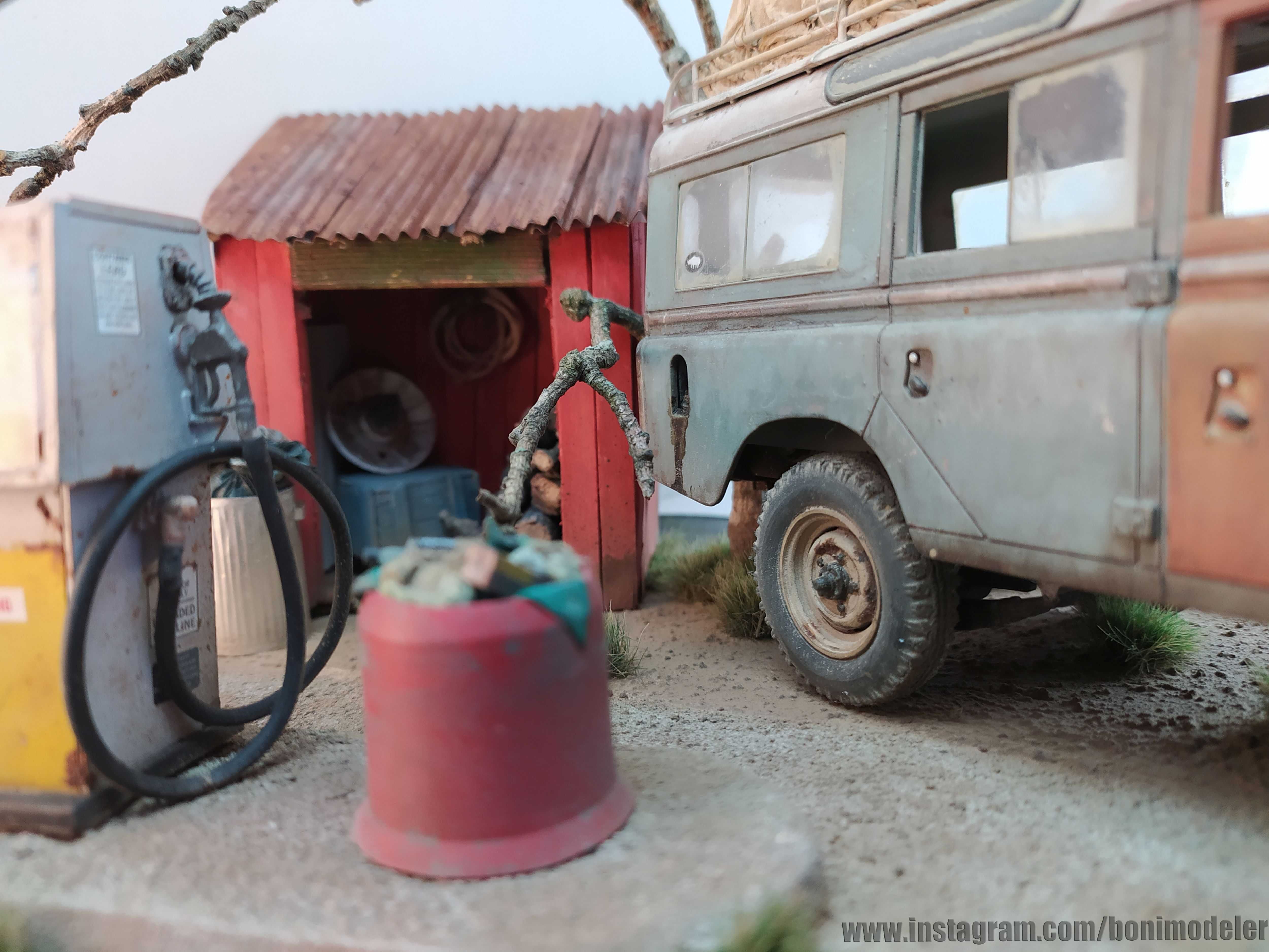 Diorama - Land Rover Series III - modelo em escala 1:24