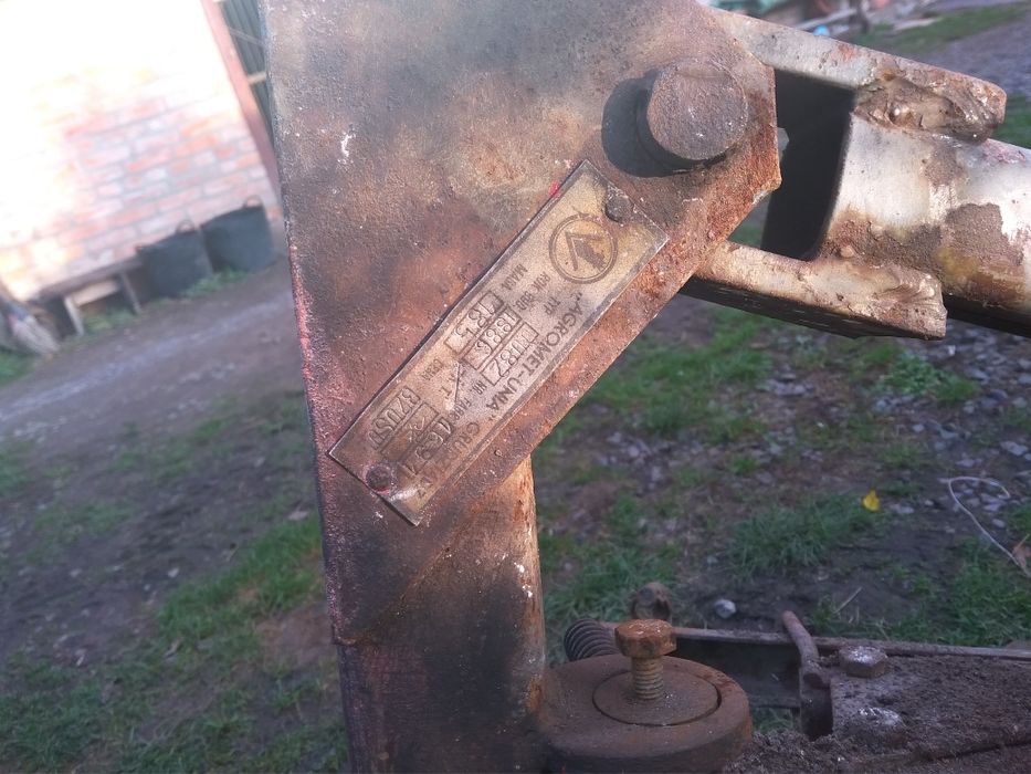 Плуг 2-25 польський орлік до т 25 китайця японця