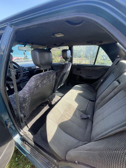 Mazda 323 bg.