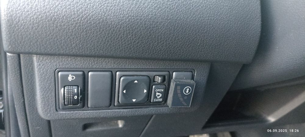 Super Nissan Tiida