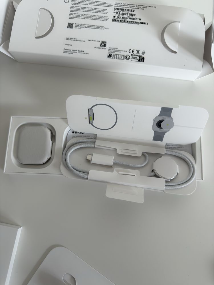 Apple Watch Series 10 Titânio Natural