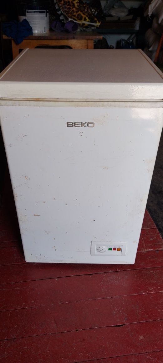 Морозильна камера  Beko