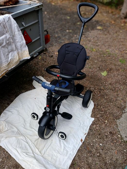 Детский велосипед с родительской ручкой