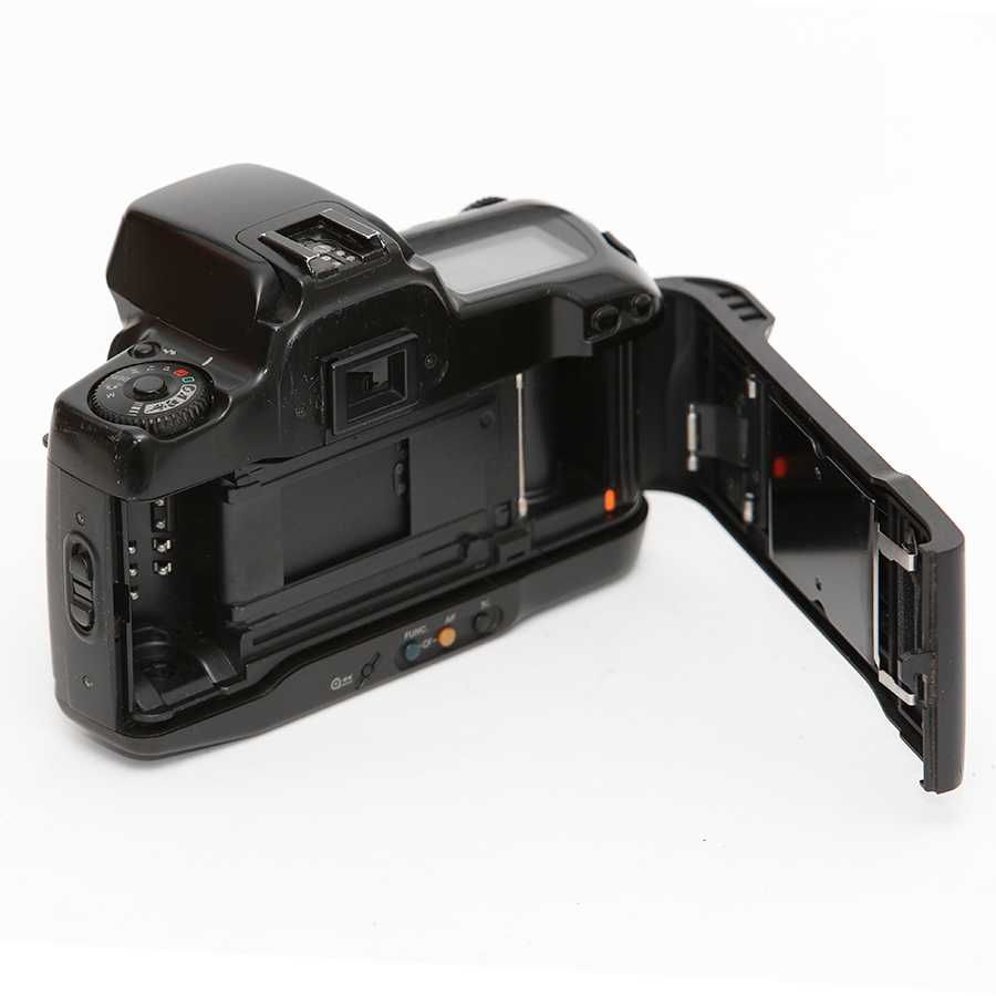 Canon EOS 10 - Máquina fotográfica analógica