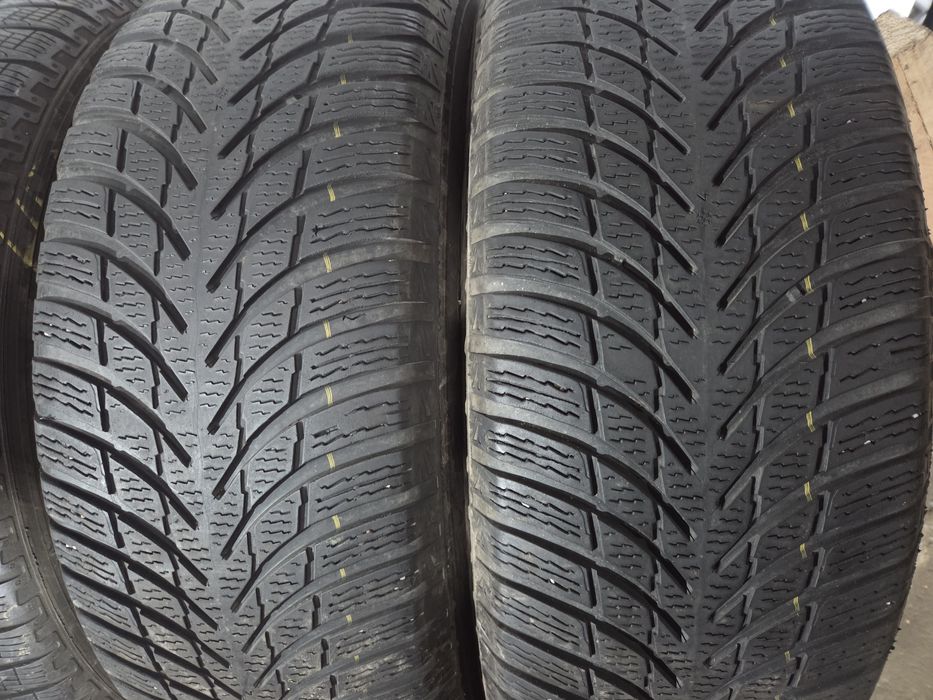 Шини зимові 235 60 18 Pirelli Nokian Nexen