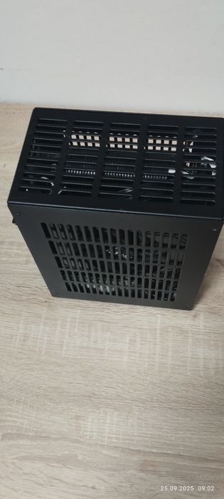 Ultrakompaktowy Game Monster: i5-12400+16Gb DDR4+RTX 3060–Czarny/Biały