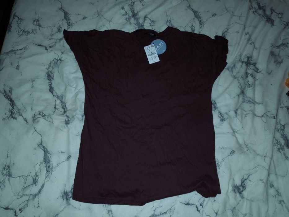 T-shirt Roxa homem Pull and Bear