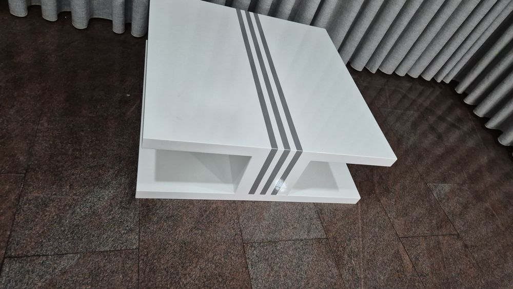 Mesa de centro lacada