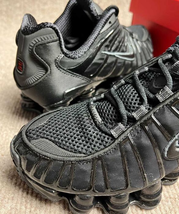 Buty Trampk Nike Shox TL Black R.42