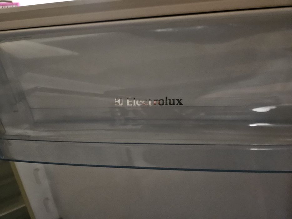 Lodowka do zabudowy Elektrolux