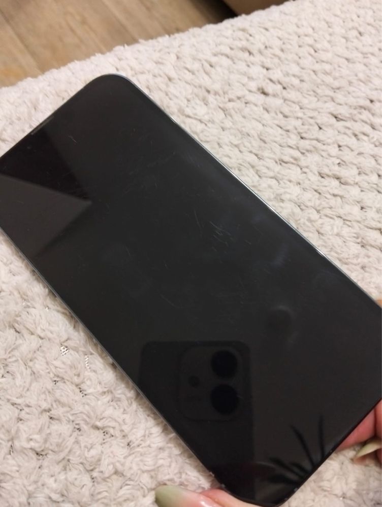 Vendo iphone 13 pro max como novo, usado sempre com capa!