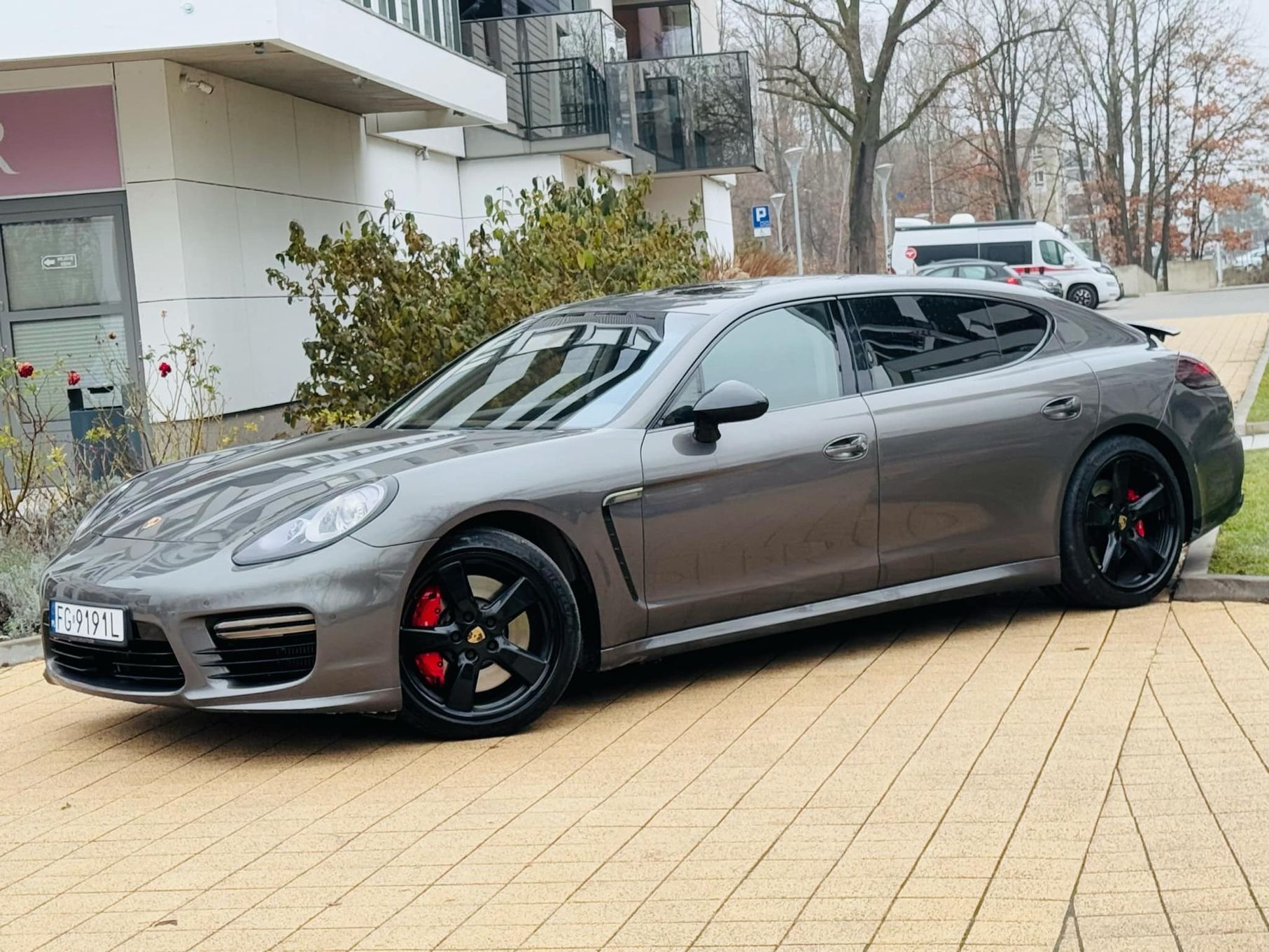 Porsche Panamera Turbo Executive 4,8 520KM Lift Bose Aktywny Tempomat Skóra FV23%