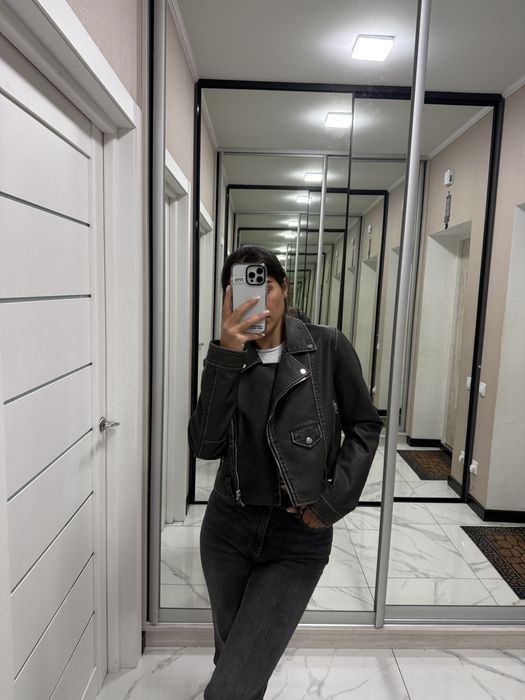 Продам куртку