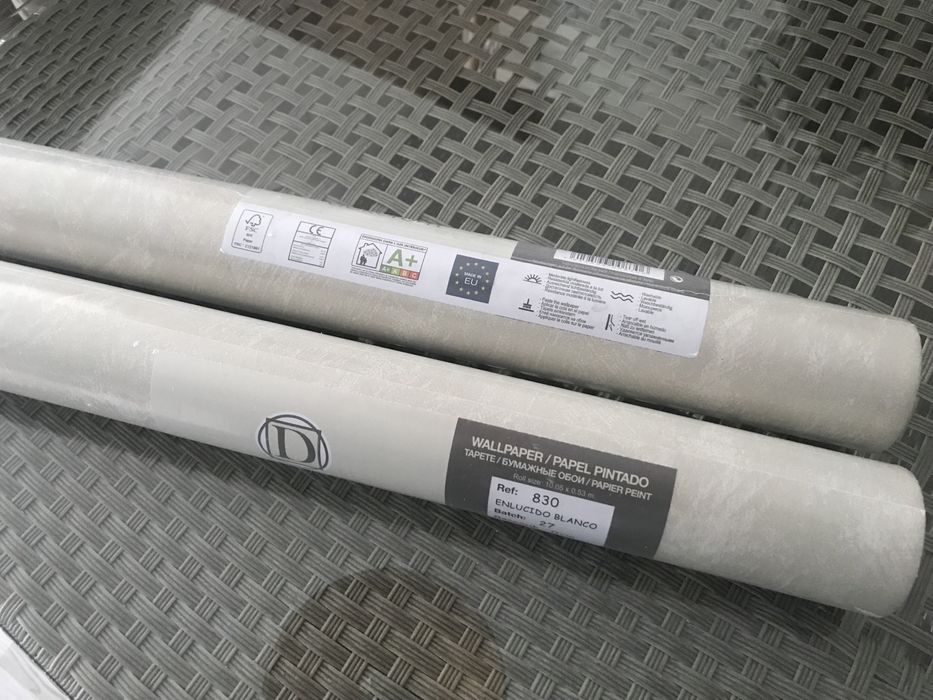 Rolos de papel de parede do Leroy Merlin