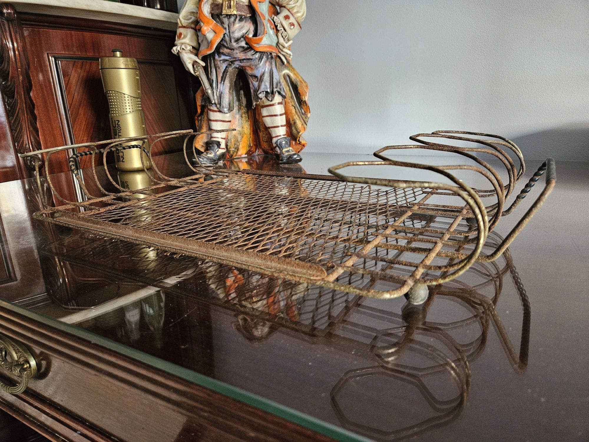 Tabuleiro de mesa centenário
