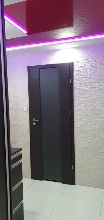 Wykończenia mieszkań i domów/sufity napinane