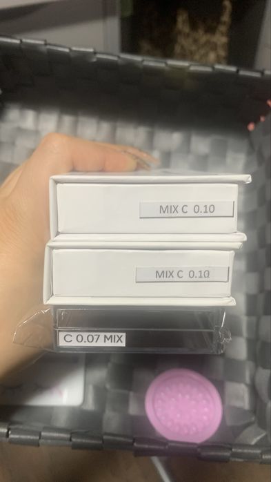 Вії чорні для нарощення нові!!! Все одним лотом