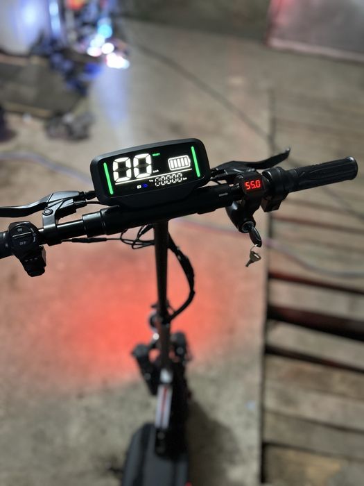 KuKirin M4 Pro з сідлом – 2024 рік, відмінний стан