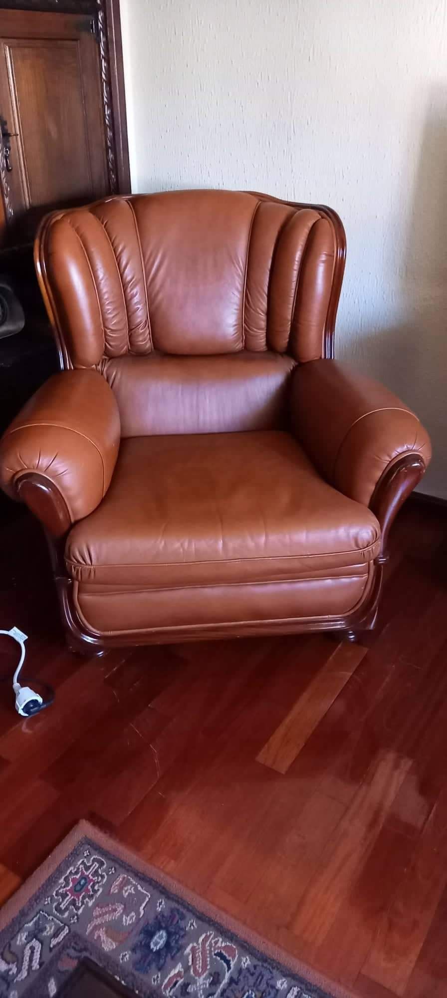 Sofas em pele castanho