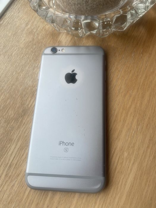 Iphone 6 32 g 82 por cento de bateria