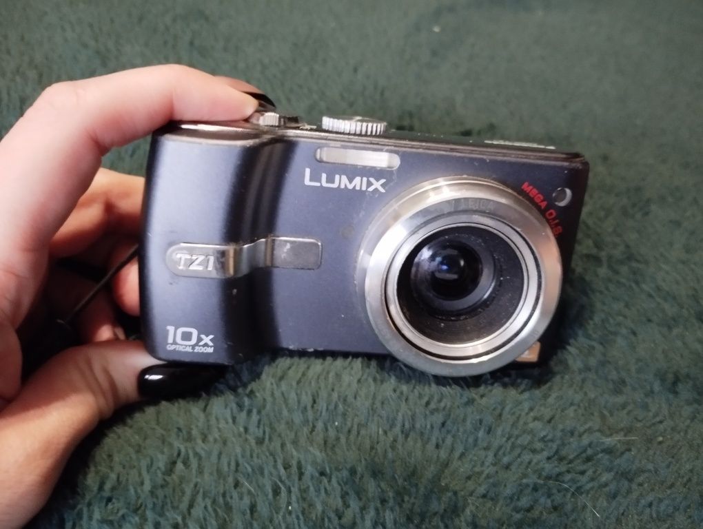 Фотоапарат Panasonic Lumix DMC-TZ1