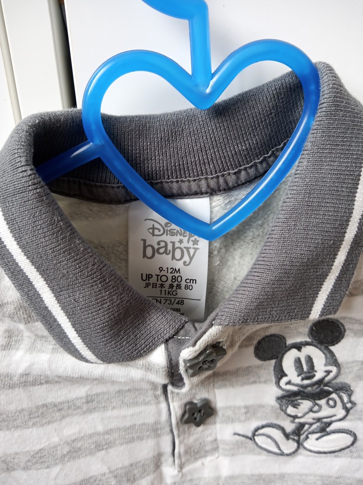Rampers z kolnierzykiem Mickey Mous