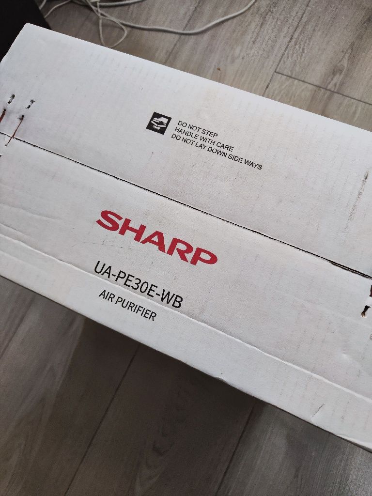 Nowy oczyszczacz powietrza SHARP UA-PE30E-WB HEPA 21m2