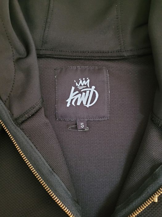 Bluza kwd z kapturem