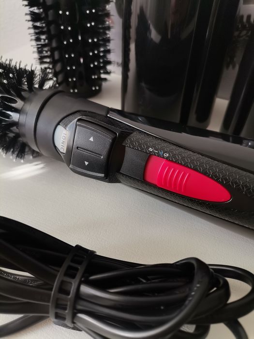 Escova modeladora Babyliss Pro Rotating 800