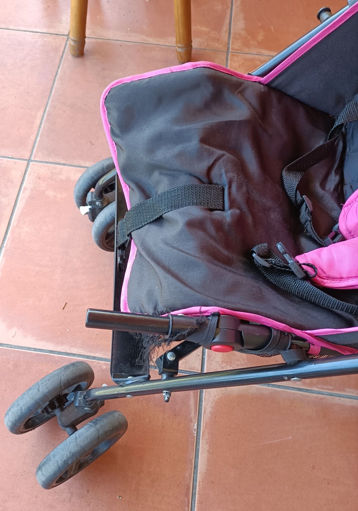 Carrinho de bebê para passeio