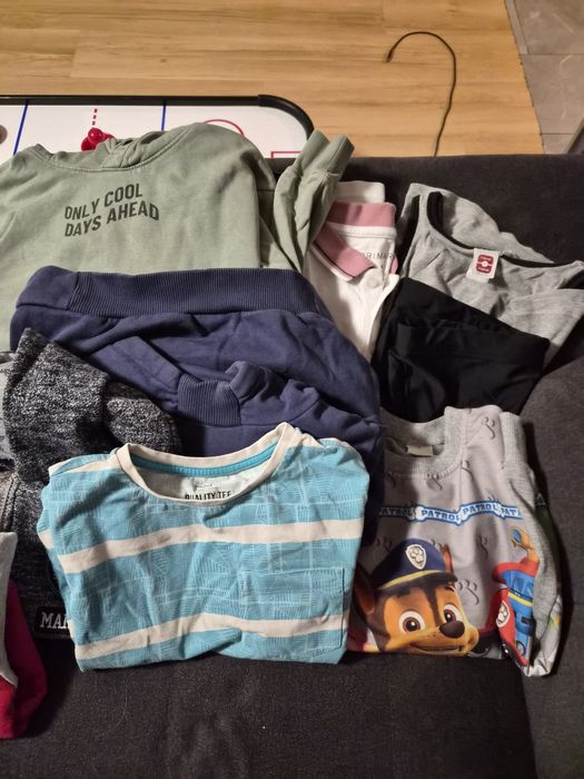 Zestaw ubrań dla chłopca 146
