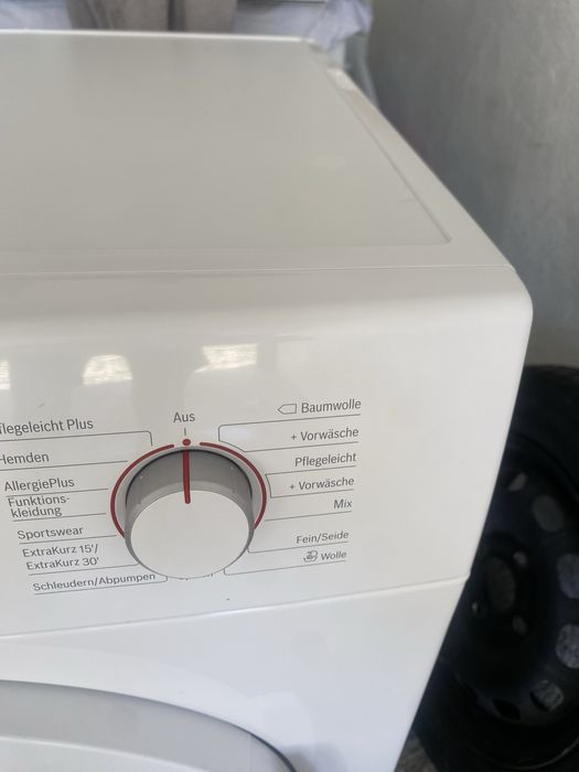 Pralka automatyczna Bosch Serie 4 WAK 28248