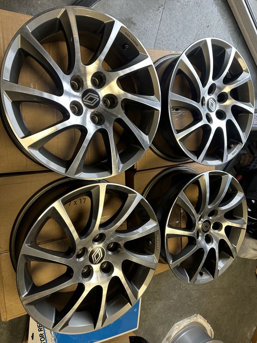 7,5jx17 et37 5x114,3 renault nissan oe bikolor