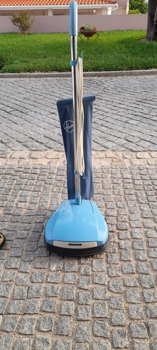 Máquina de encerar Hoover