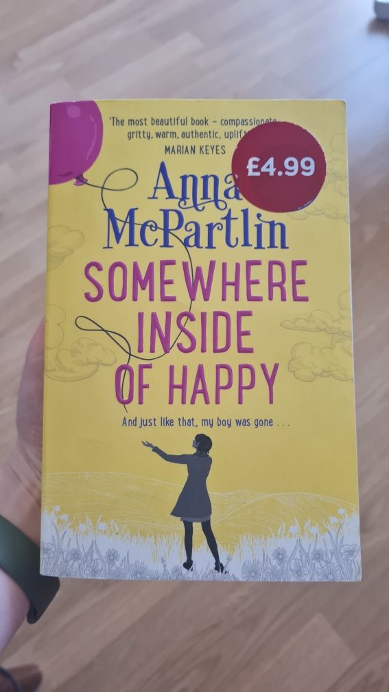 Książka w jezyku angielskim - Somewhere Inside of Happy