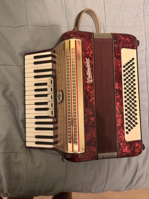 Akordeon Weltmeister 80 bas